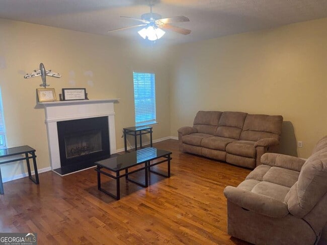 Photo - 1580 Callaway Loop