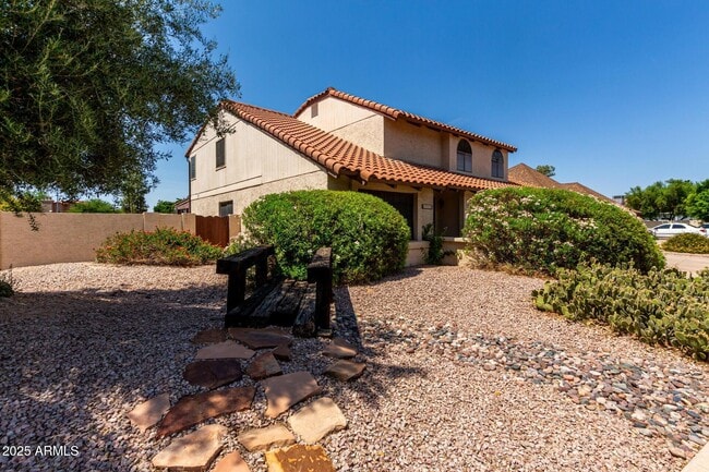 Photo - 2050 W Nido Ave