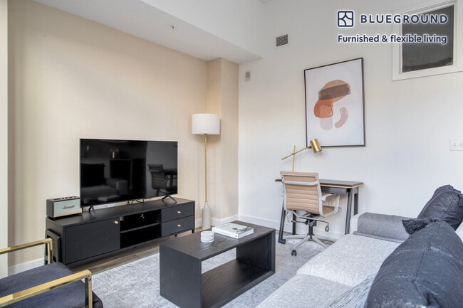 Photo - 1255 22nd St NW Unidad FL3-ID857