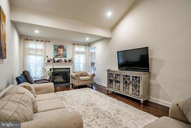 Building Photo - 416 Patriots Path Rental