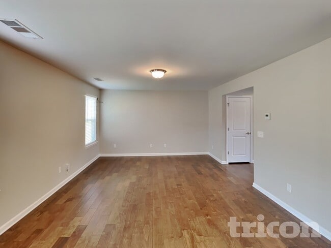 Photo - 2904 Cherry Point Ln