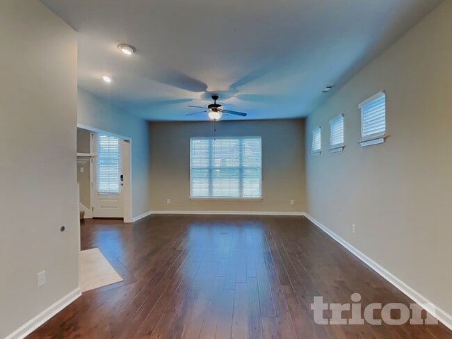 Photo - 1080 Paddock Park Cir