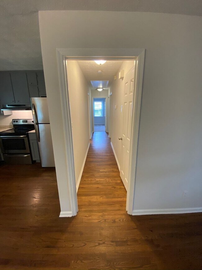 Photo - Charming Well Maintained Ranch on Quiet Cul-de-Sac – 3BR/2BA Near Downtown Decatur