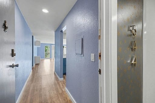 Photo - 13820 NE 65th St