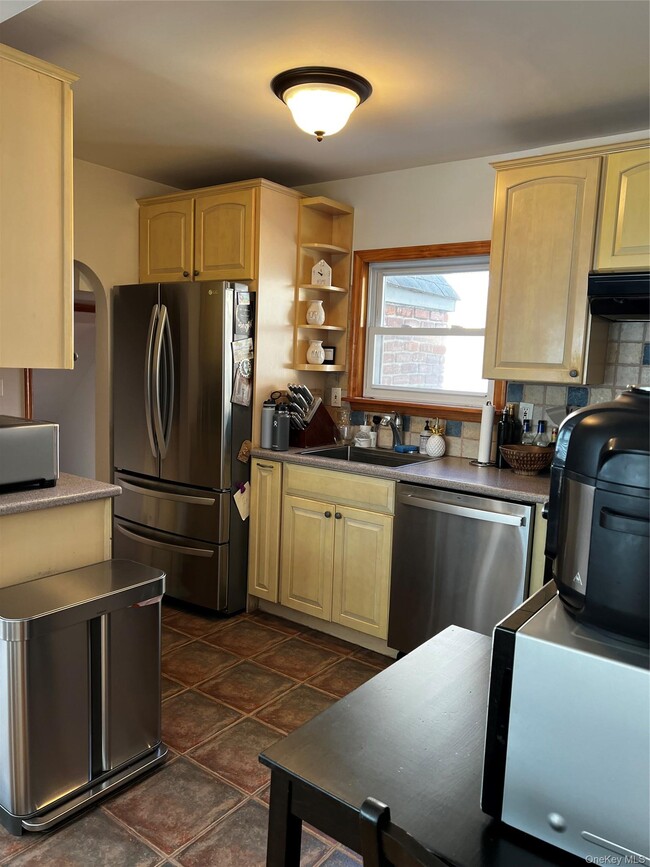 Photo - 311 W Chester St