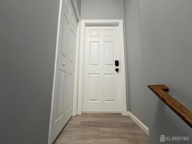 Photo - 456-458 Harrison St Unit 2