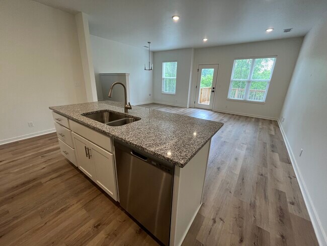 Photo - 11295 Sessions Dr NW