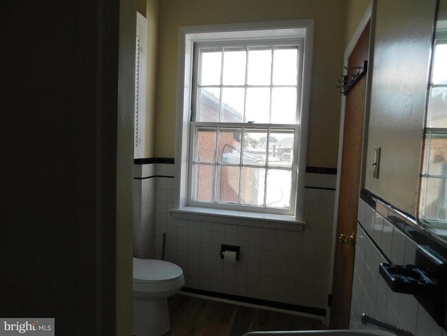 Building Photo - 113 W Boscawen St Unit 3 Rental