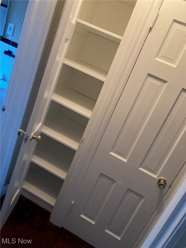 Photo - 1875 Forest Hills Blvd