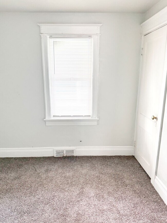 Photo - 25 Coleman Terrace Unit 1 Bed Up