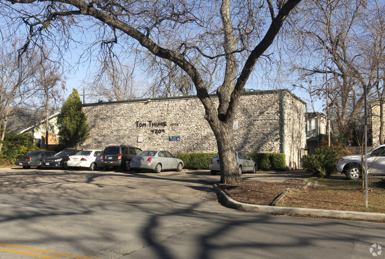 Photo - The Preserve Hyde Park - The Adler Apartments