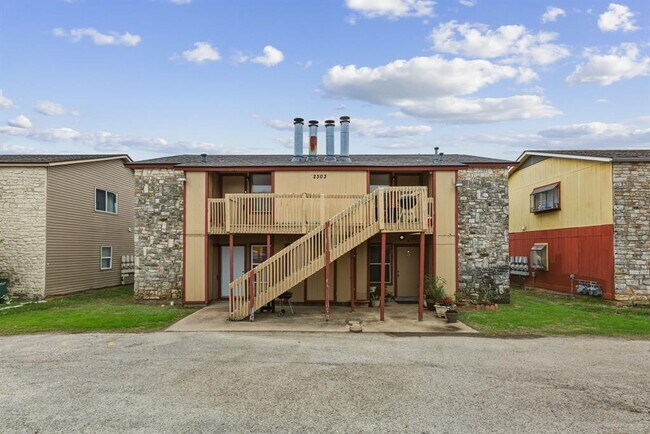 Photo - 2303 Rachael Ct