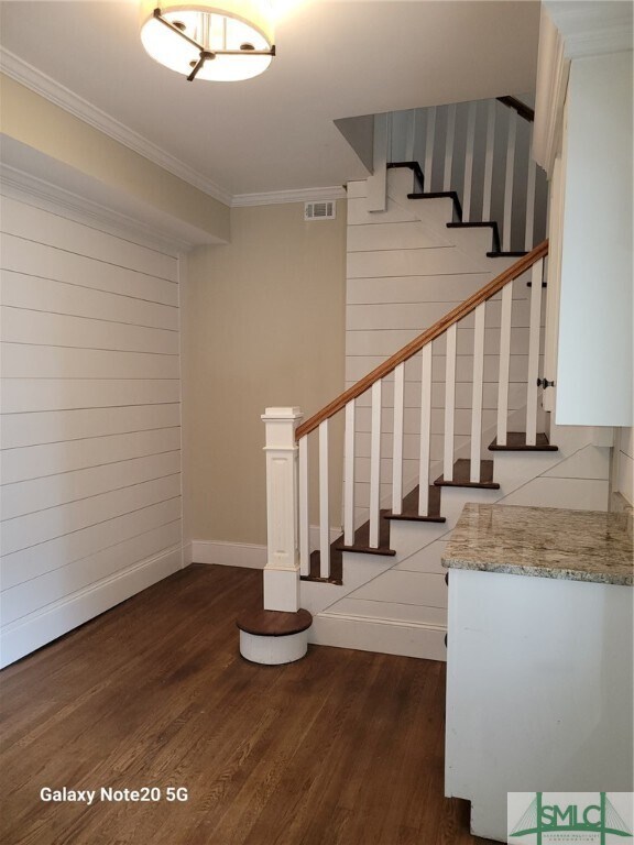 Photo - 601 W 37th St Unit B