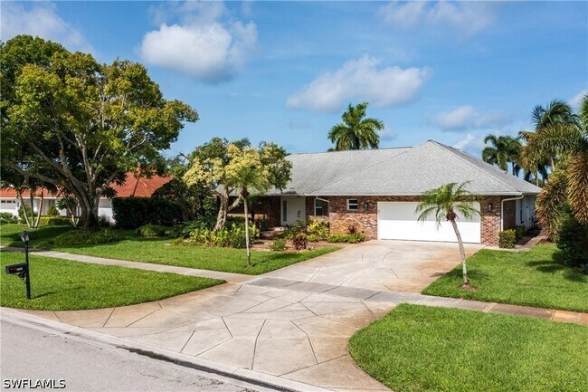 Photo - 2500 Kings Lake Blvd