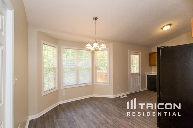 Photo - 271 Carthage Blvd