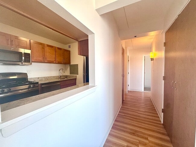 Photo - 133 Park St Unidad 703