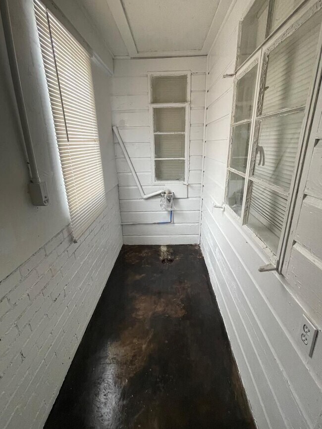 Photo - Duplex For Lease