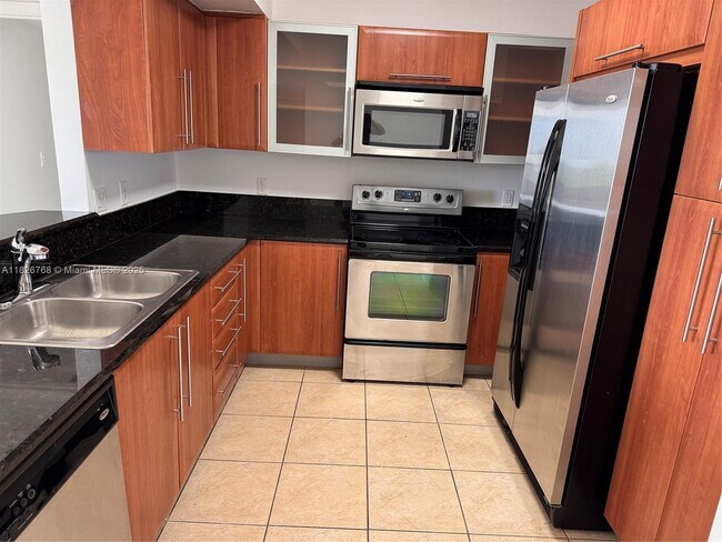 Photo - 3232 SW 22nd Terrace Unit 1008