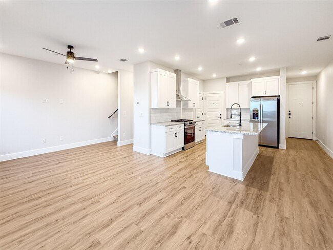 Photo - 5605 Mobeetie Lp