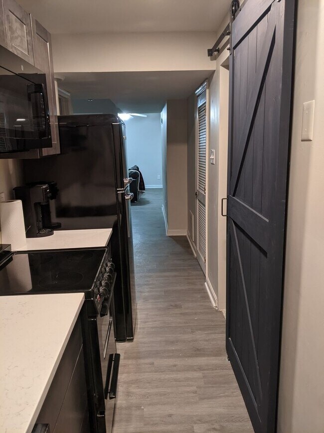 Photo - 2713 Fort Baker Dr SE