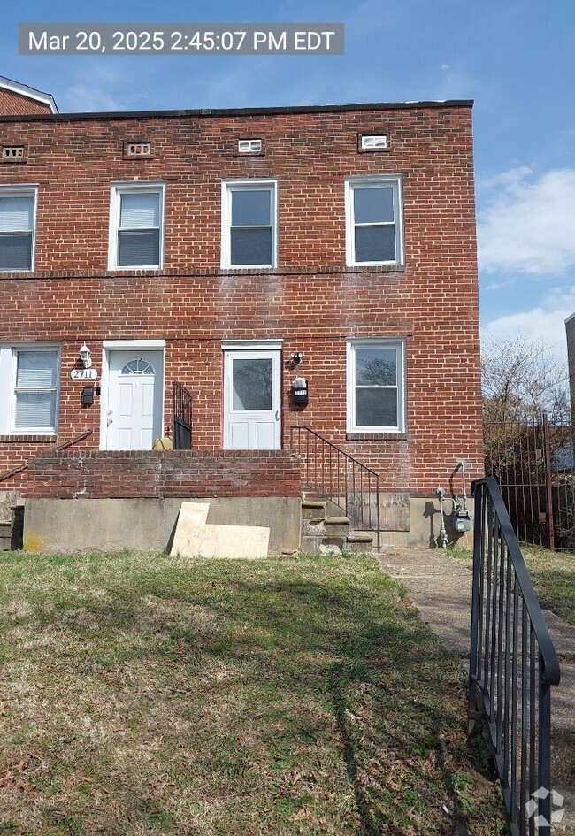 Building Photo - 2713 Round Rd Rental