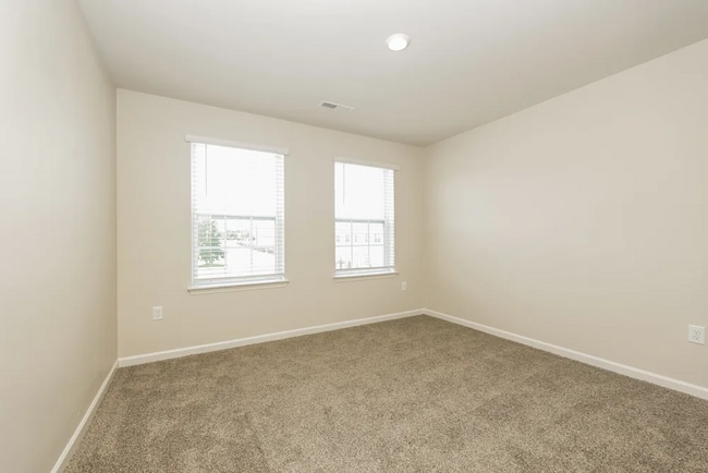 Photo - 1041 Legacy Ct