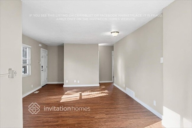 Photo - 9240 Wigham St
