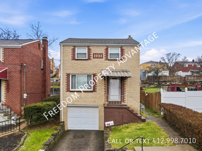 Photo - 2266 Glenbury St