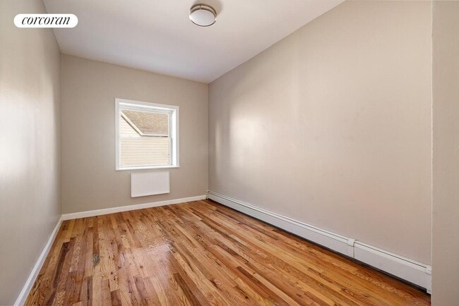 Photo - 315 E 163rd St