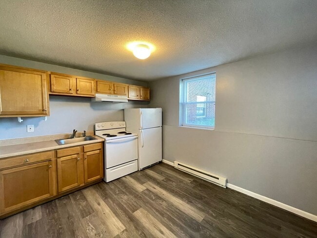 181 Loudon Rd Unit 212