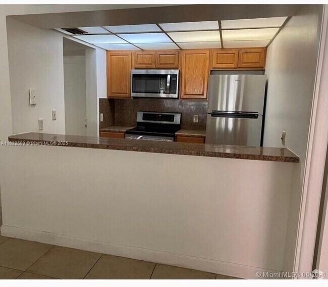 Building Photo - 8100 Geneva Ct Unit 339 Rental