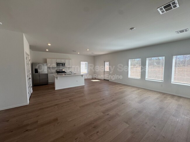 Photo - 12048 SW 36th St