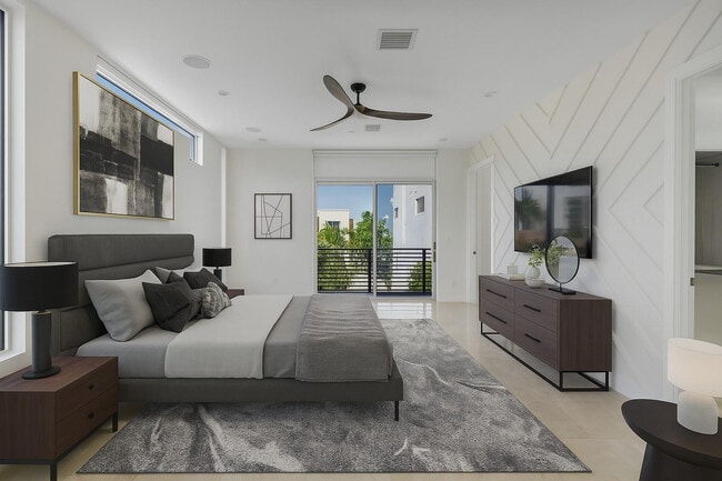 Photo - 3270 NE 15th St