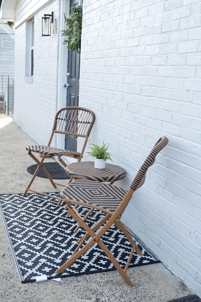 Photo - Room in Apartment on Liberty St