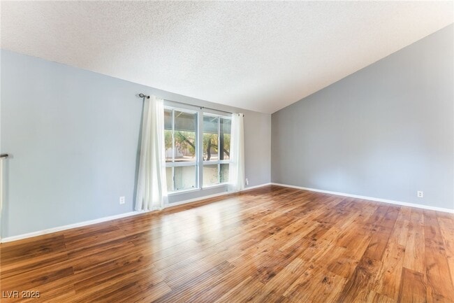 Photo - 8704 Isola Dr