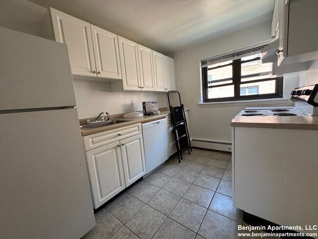 Photo - 48 Harvard Ave Unit 6