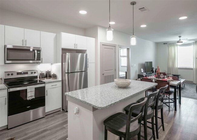 Photo - 13958 Cottingham Rd Unit 8304