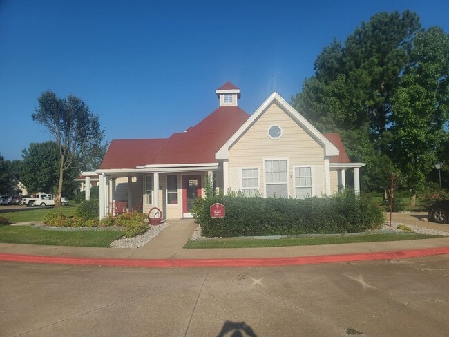 55+ Autumnwood Point Apartments