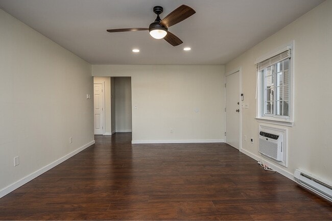 Photo - 529 Fox Run Ln Unit 12C