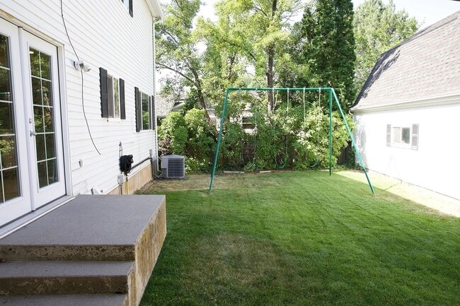 Photo - 595 Mountainville Cir