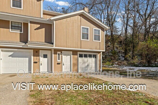 Photo - 3141 Eaton St