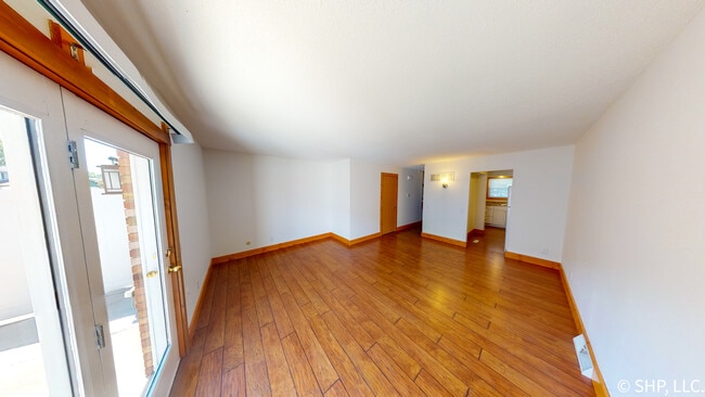Photo - 250 S Durkin Dr
