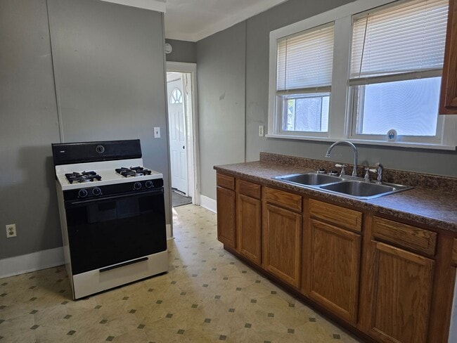 Photo - 2-Bedroom, 1-Bathroom Home with Basement – $1,350/Month