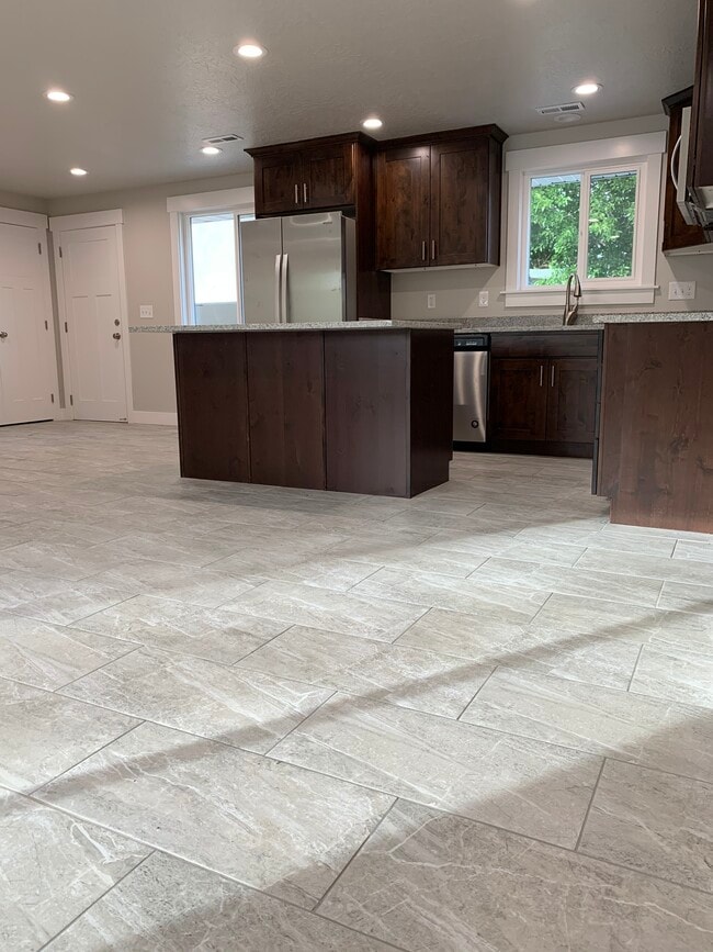 Photo - 6715 S Somerset Dr Unit 6715 Somerset Dr