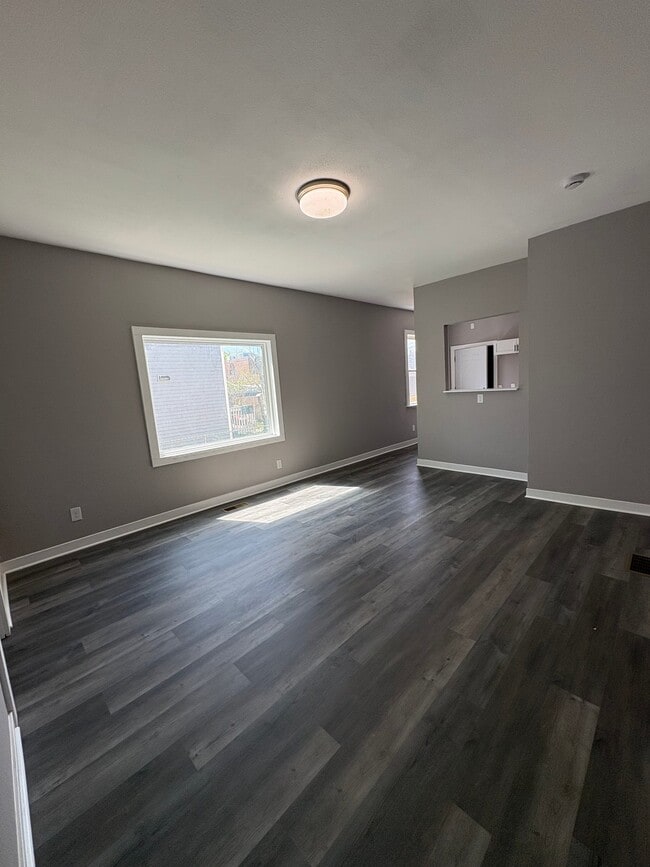 Photo - 1237 Knox Ave N Unit 1237