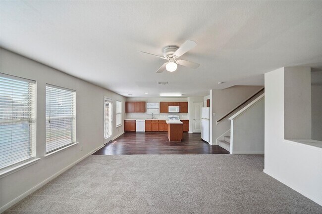 3610 Avalon Castle Dr