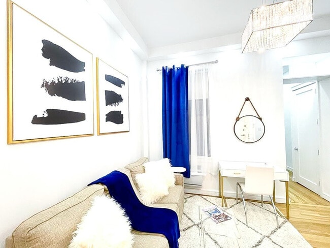 Photo - 151 E 62nd St Unidad FL2-ID1021834P