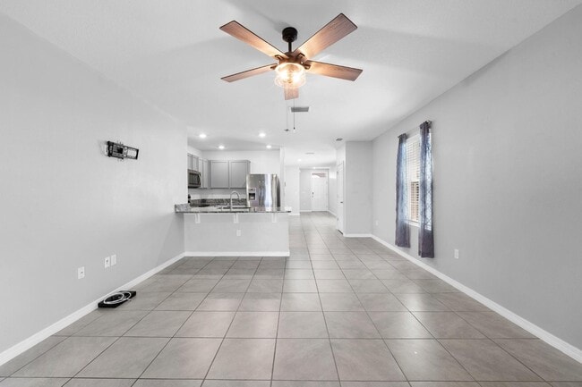 Photo - 17037 Oval Rum Dr