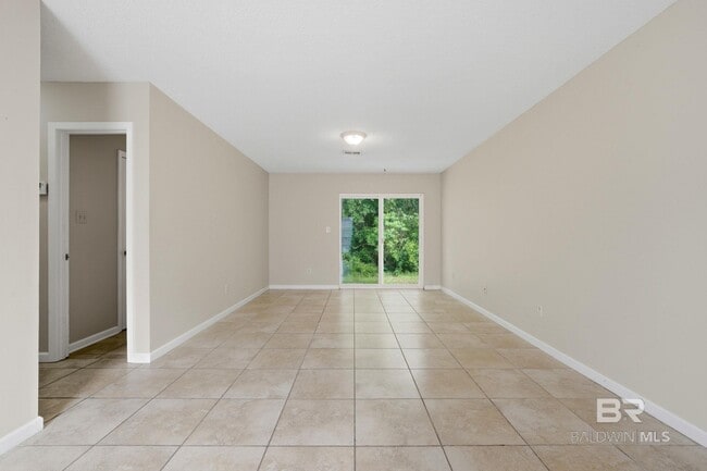Photo - 6413 Schoel Ln