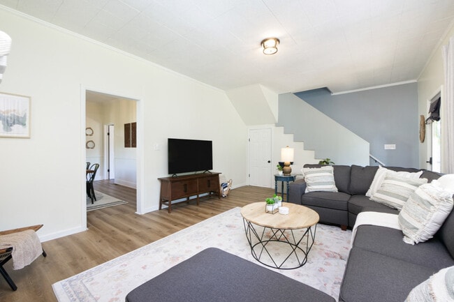 Photo - 729 E State St Unidad ID1061034P